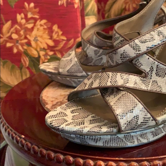 B makowsky leopard print - Picture 5 of 6